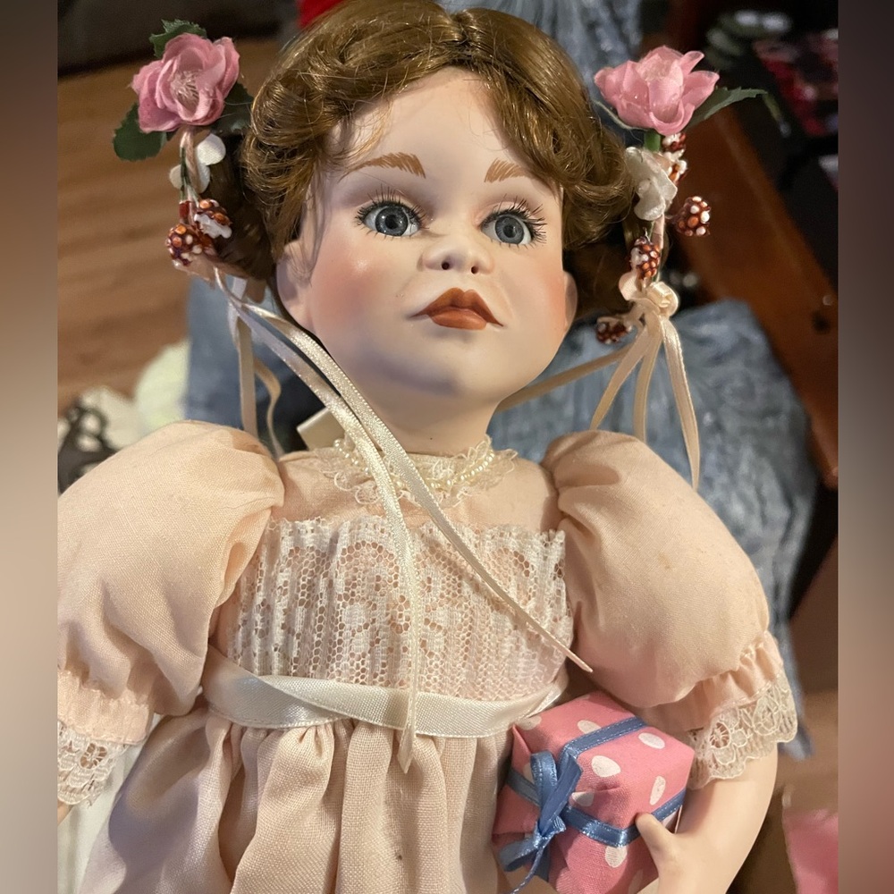 Vintage Porcelain Doll Paradise Galleries 'A Party For Sarah' Baby Doll